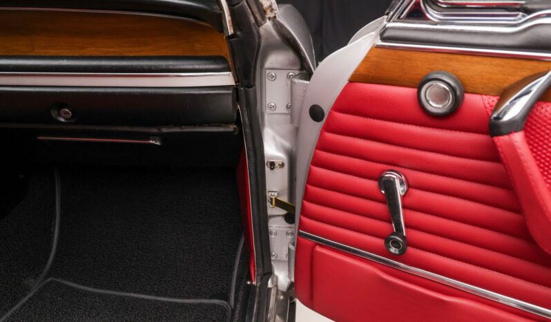 								1971 BMW 3.0CS 4-Speed full									