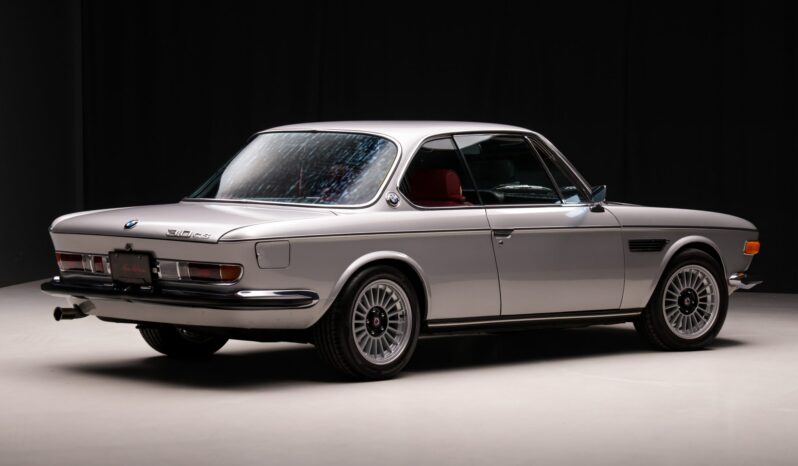 								1971 BMW 3.0CS 4-Speed full									
