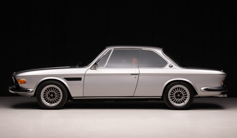 								1971 BMW 3.0CS 4-Speed full									