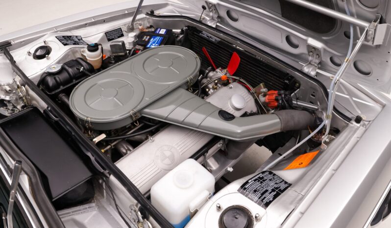 								1971 BMW 3.0CS 4-Speed full									