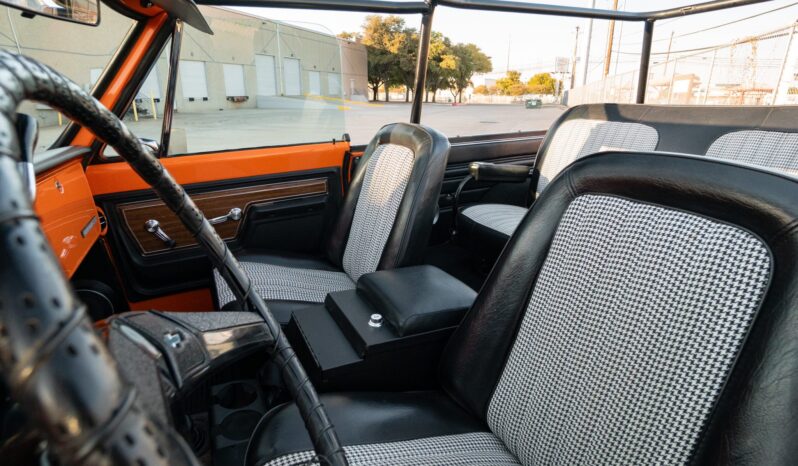 								1972 Chevrolet K5 Blazer CST 4×4 full									