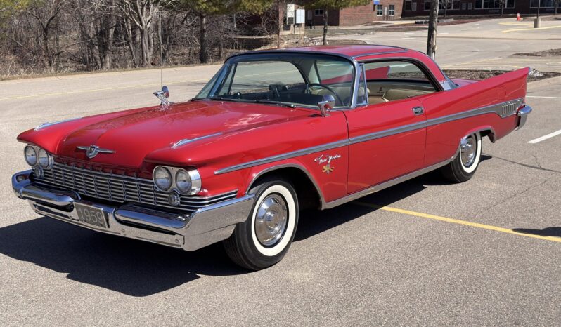 								1959 Chrysler New Yorker Hardtop Coupe full									