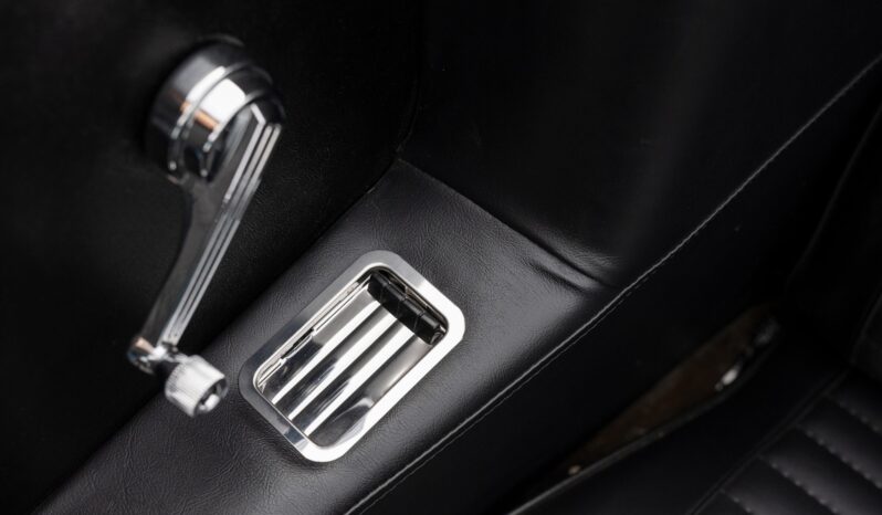 								1965 Ford Mustang Convertible full									