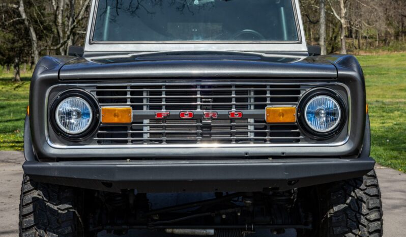 								1970 Ford Bronco Sport 302 full									