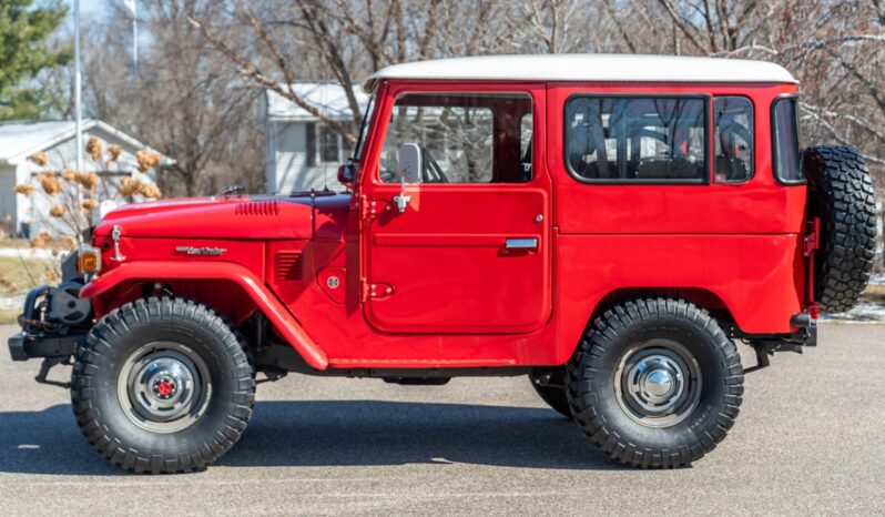 								1978 Toyota Land Cruiser FJ40 full									
