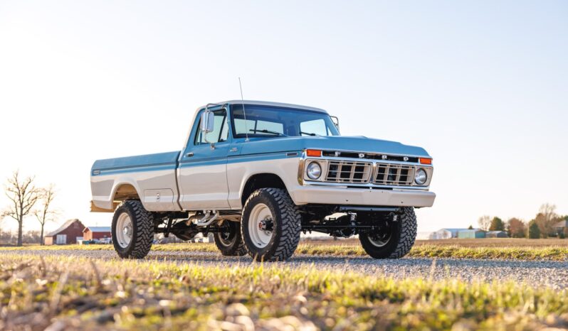 								1977 Ford F-250 Highboy 4×4 full									