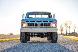 										1977 Ford F-250 Highboy 4×4 full									