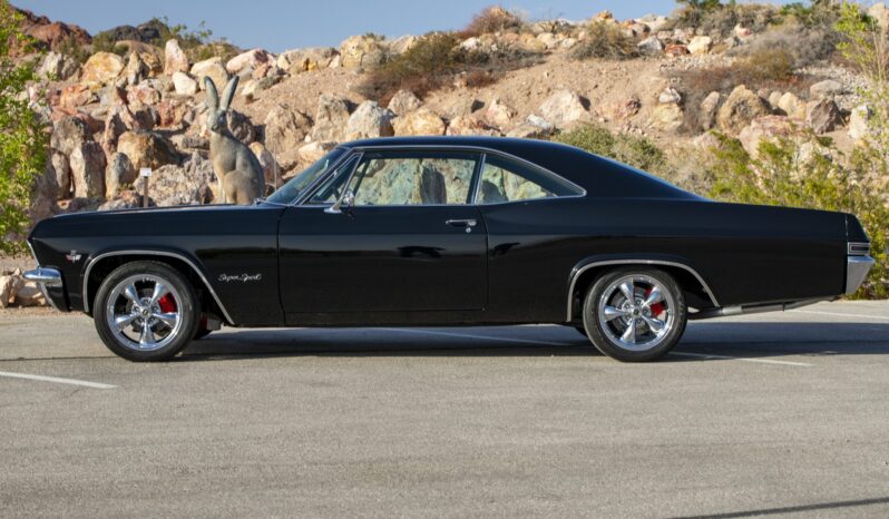 								1965 Chevrolet Impala SS Sport Coupe 4-Speed full									