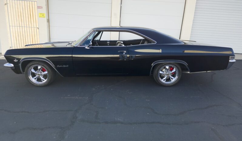 								1965 Chevrolet Impala SS Sport Coupe 4-Speed full									