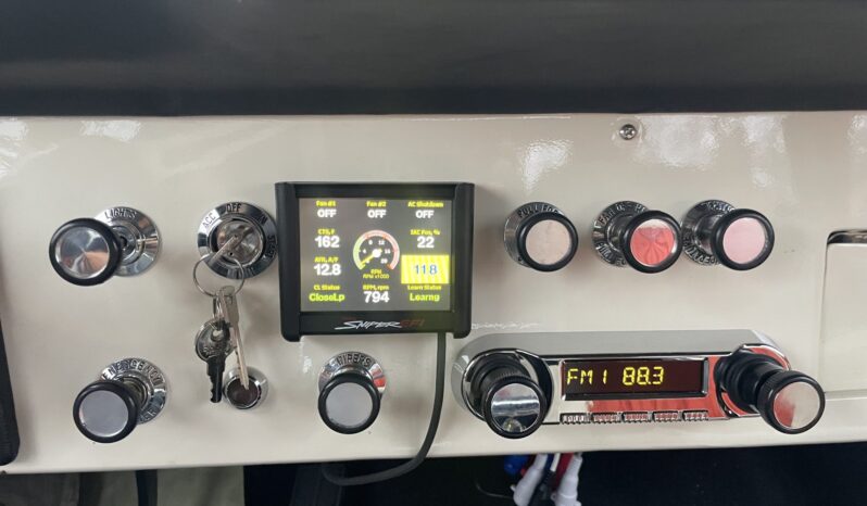 								1972 Ford Bronco 302 full									