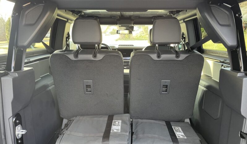 								2022 Ford Bronco Badlands V6 2-Door full									