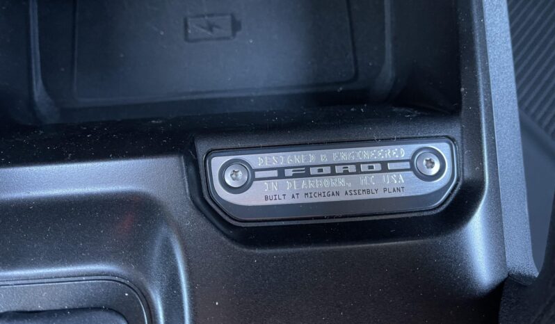 								2022 Ford Bronco Badlands V6 2-Door full									