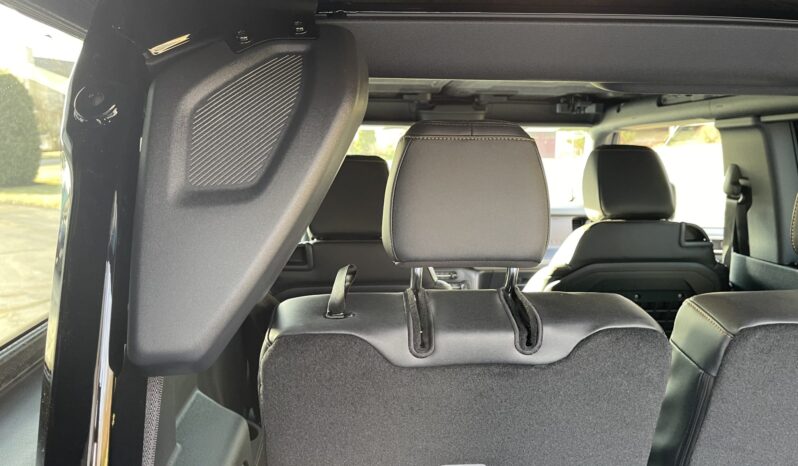 								2022 Ford Bronco Badlands V6 2-Door full									