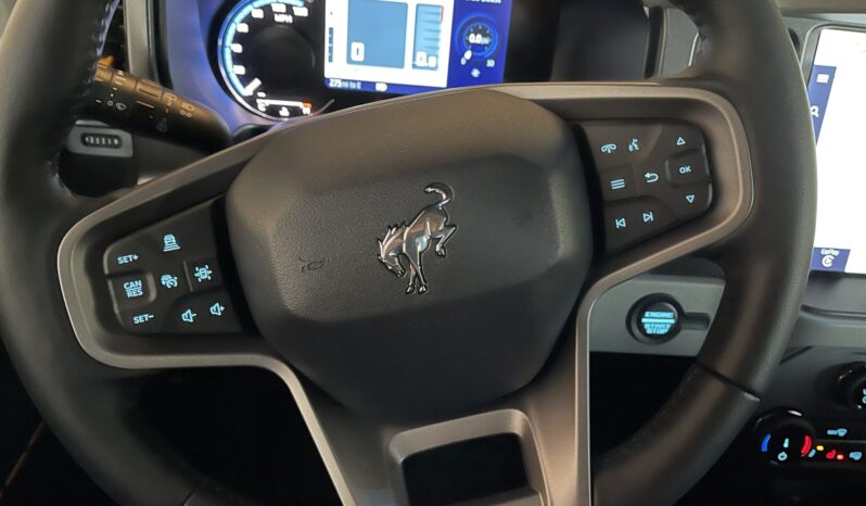 								2022 Ford Bronco Badlands V6 2-Door full									