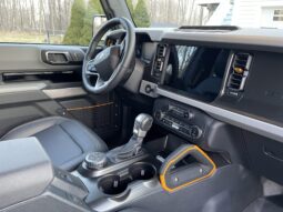 										2022 Ford Bronco Badlands V6 2-Door full									