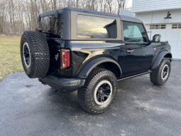 										2022 Ford Bronco Badlands V6 2-Door full									