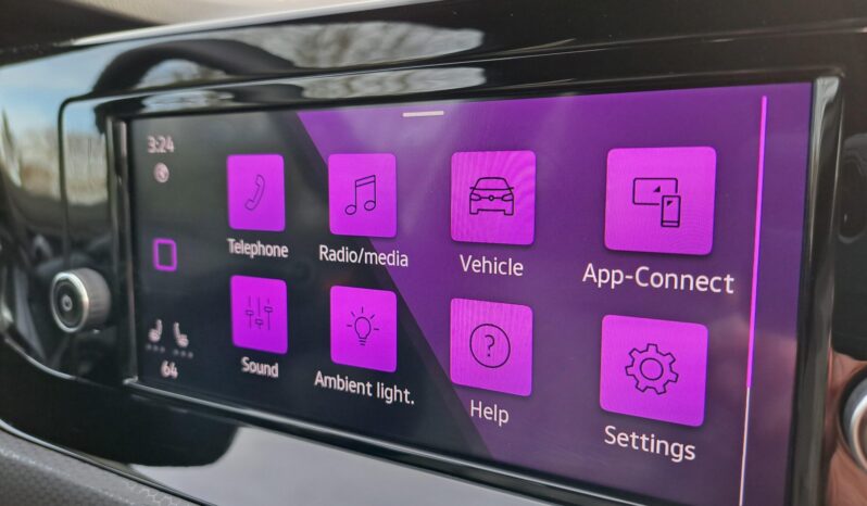 								2023 Volkswagen Golf GTI 40th Anniversary 6-Speed full									