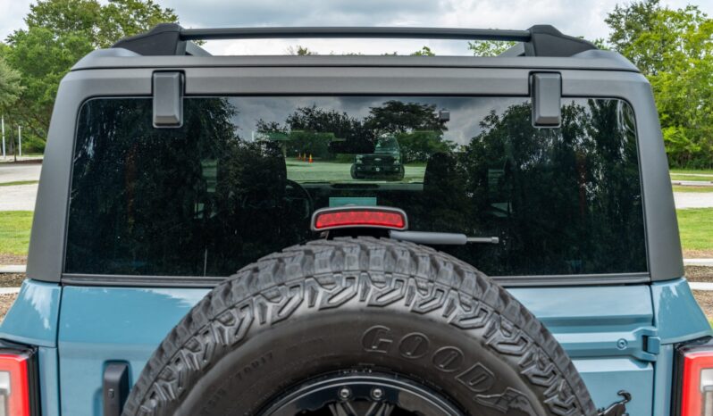 								2022 Ford Bronco Wildtrak V6 2-Door full									