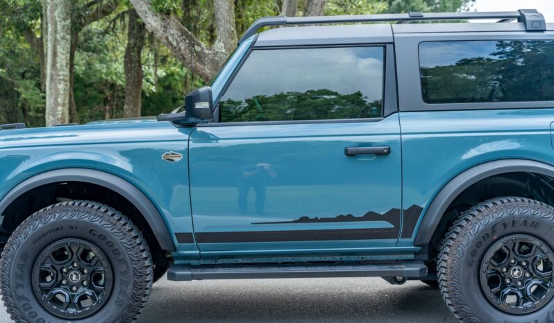 								2022 Ford Bronco Wildtrak V6 2-Door full									