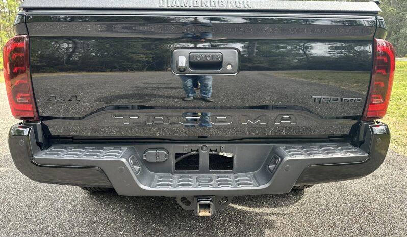 								2023 Toyota Tacoma Double Cab TRD Pro 4×4 full									