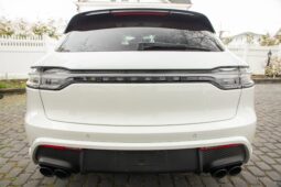 2023 Porsche Macan GTS full