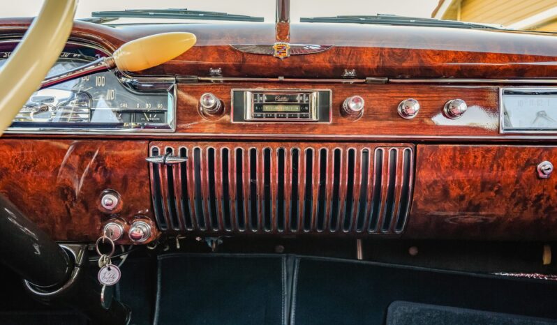								1949 Cadillac Series 62 4-Door Sedan full									