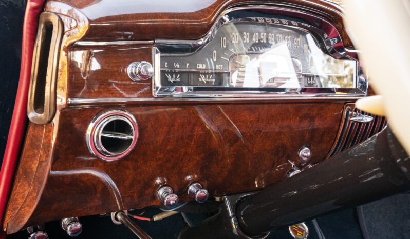 								1949 Cadillac Series 62 4-Door Sedan full									