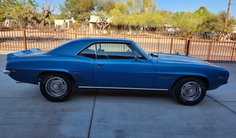 								1969 Chevrolet Camaro Z28 RS Coupe 4-Speed full									