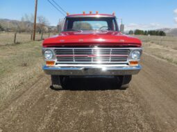 1969 Ford F-250 Ranger Highboy 4×4 4-Speed