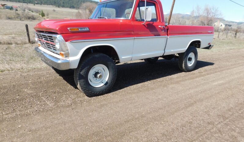 								1969 Ford F-250 Ranger Highboy 4×4 4-Speed full									