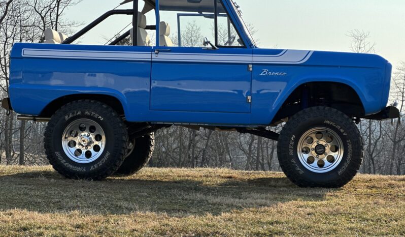 								1967 Ford Bronco full									
