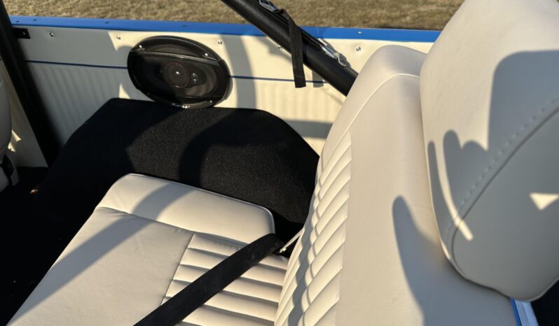 								1967 Ford Bronco full									