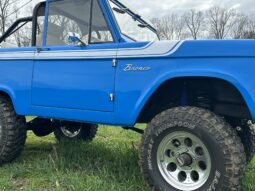 										1967 Ford Bronco full									