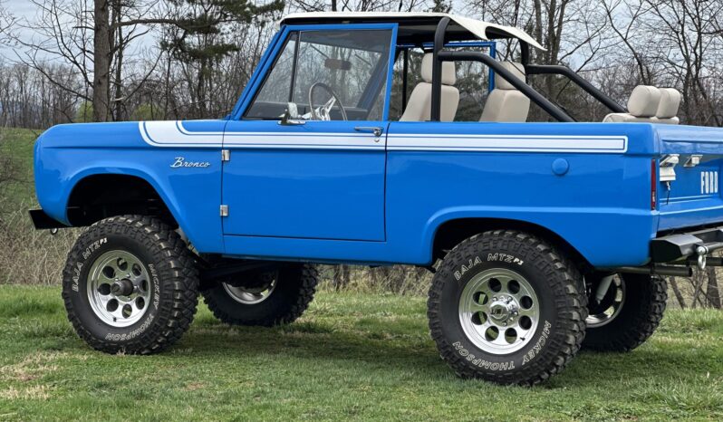 								1967 Ford Bronco full									