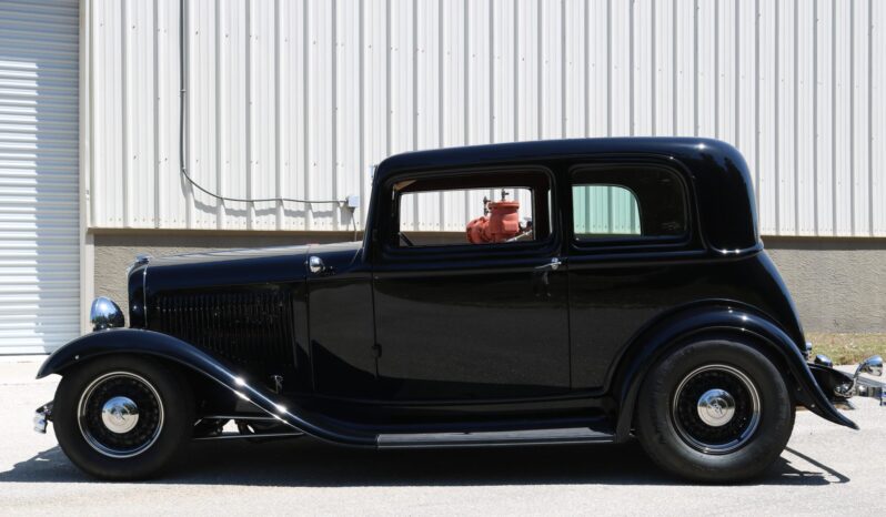 								1932 Ford Victoria Street Rod 303 Rocket full									