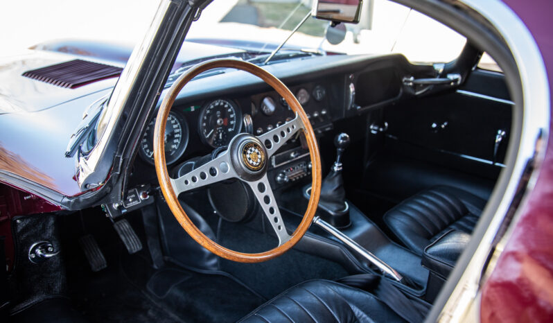 								1966 Jaguar XKE Series I 4.2 Roadster full									