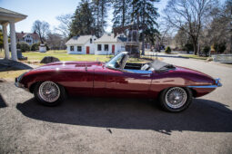 										1966 Jaguar XKE Series I 4.2 Roadster full									