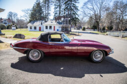 										1966 Jaguar XKE Series I 4.2 Roadster full									