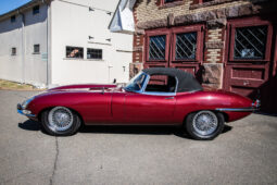 										1966 Jaguar XKE Series I 4.2 Roadster full									