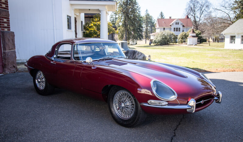 								1966 Jaguar XKE Series I 4.2 Roadster full									
