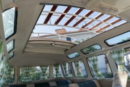 										1965 Volkswagen Type 2 Kombi 23-Window Conversion full									