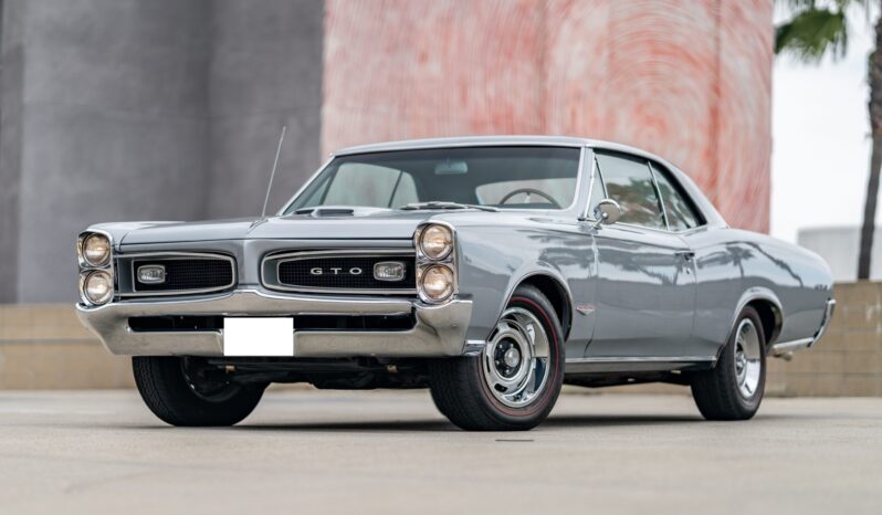 								1966 Pontiac GTO 4-Speed full									