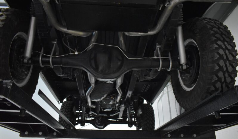 								1977 Ford Bronco 302 full									