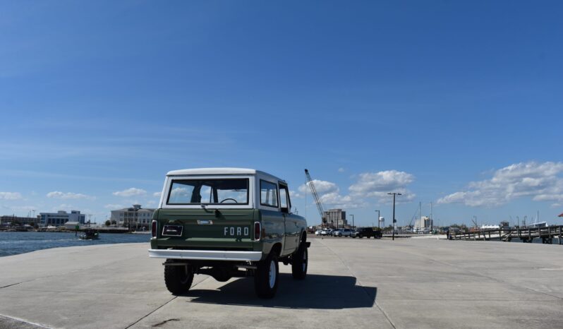 								1977 Ford Bronco 302 full									