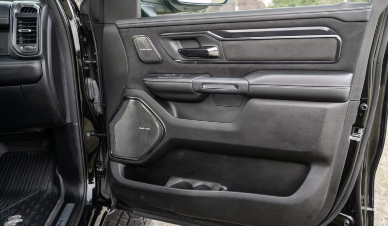 								2022 Ram 1500 TRX Crew Cab 4×4 full									