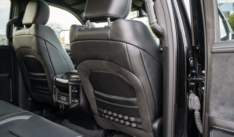 								2022 Ram 1500 TRX Crew Cab 4×4 full									