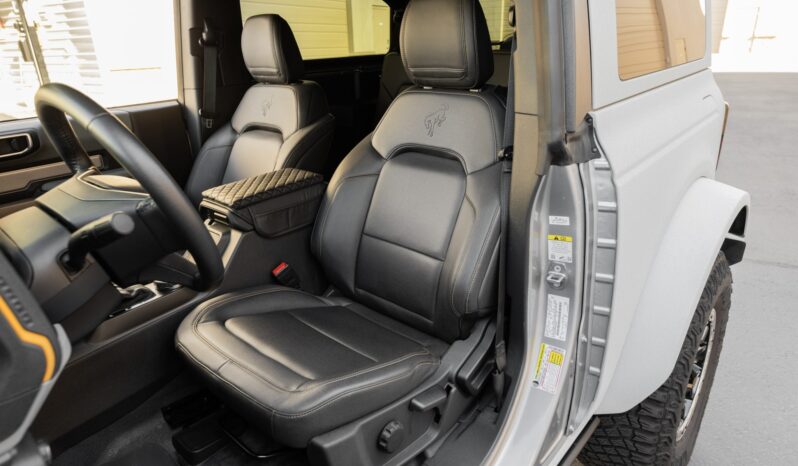 								2022 Ford Bronco Badlands 2-Door full									