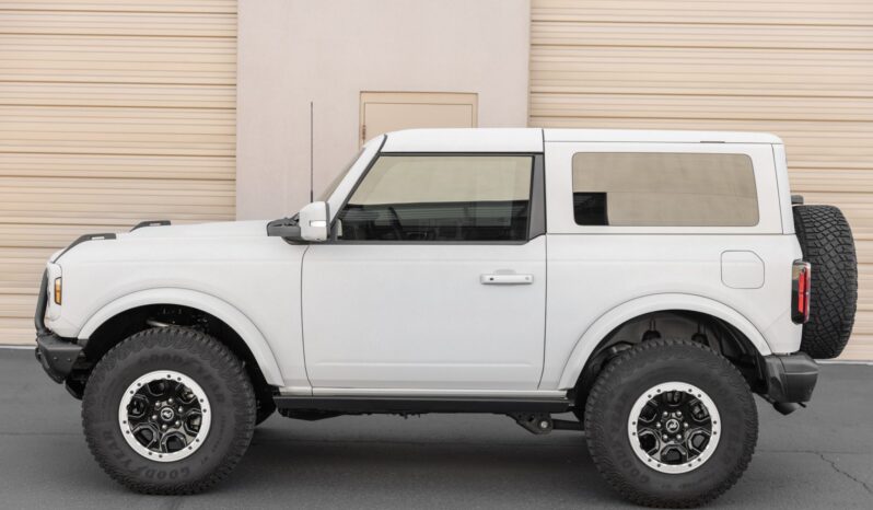 								2022 Ford Bronco Badlands 2-Door full									
