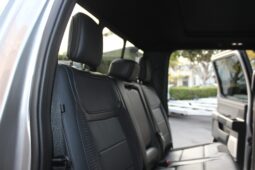 										2022 Ford F-150 Raptor SuperCrew full									