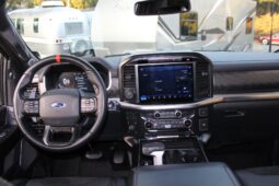 										2022 Ford F-150 Raptor SuperCrew full									